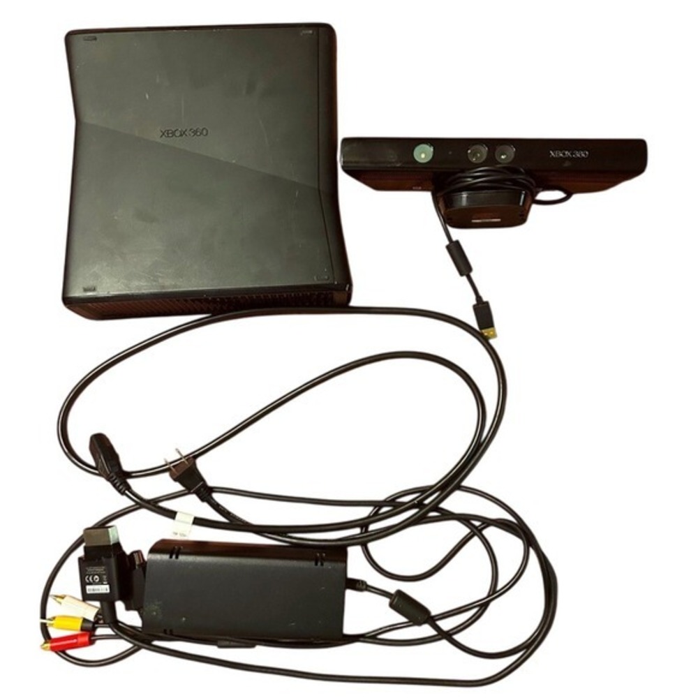 Microsoft‎ Xbox 360 Kinect Sensor With Power Supply And Cables Electronics